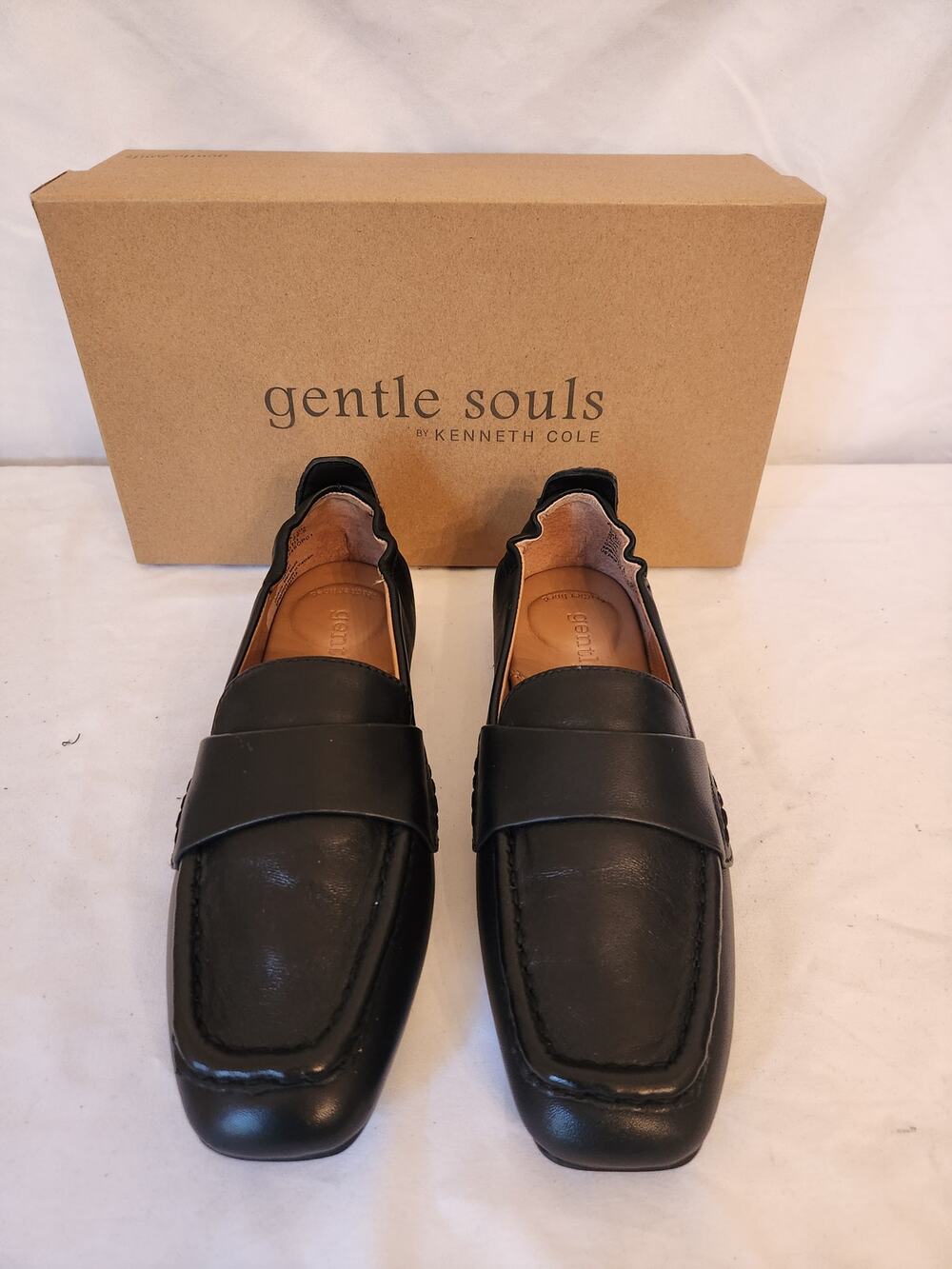 NIB Gentle Souls Sophie Leather Loafers Black 6